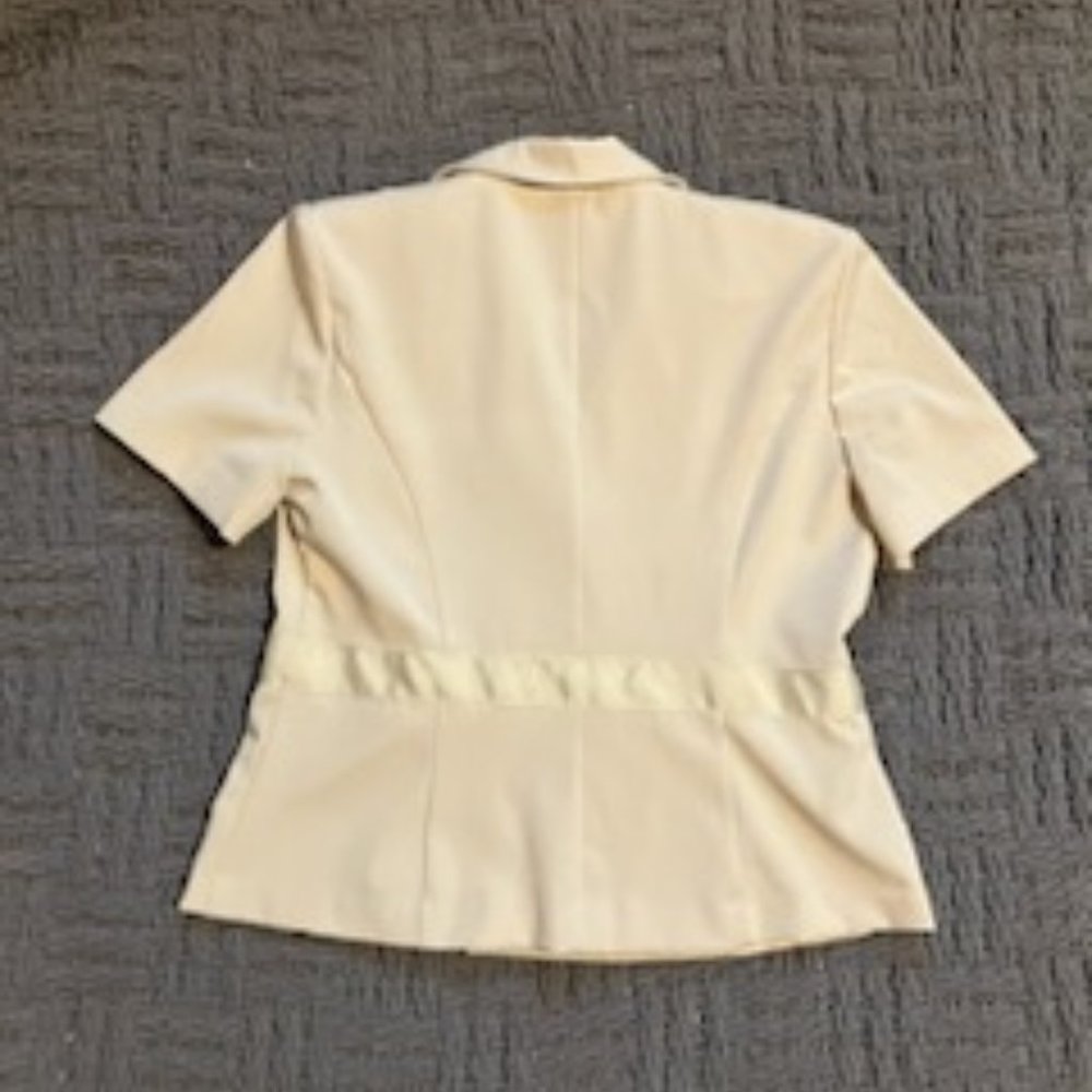 Courtenay Ivory Short-Sleeve Pantsuit - Picture 8 of 14